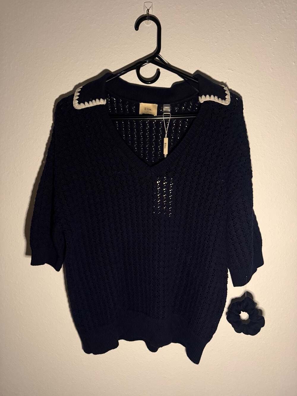 Elie Tahari Crochet Knit Polo Sweater Size L Navy Blue Cotton V-Neck New